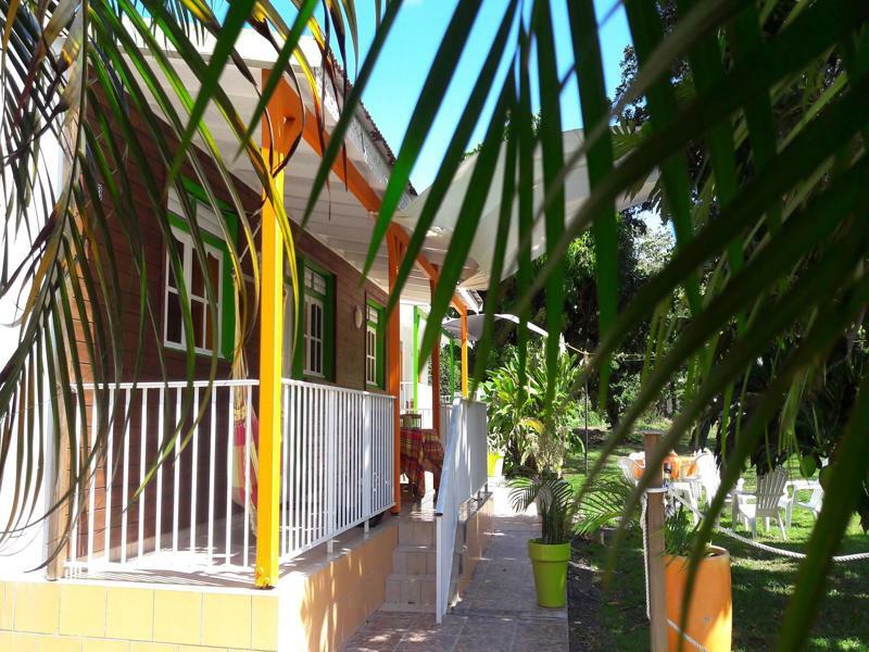 Bungalow Papaye Pointe-Noire Buitenkant foto